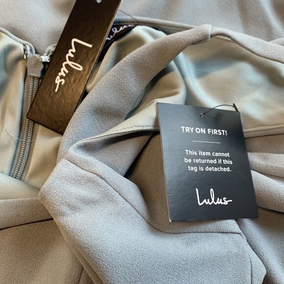 NWT Lulu’s | Dusty Blue Long V neck Dress M - Picture 6 of 7